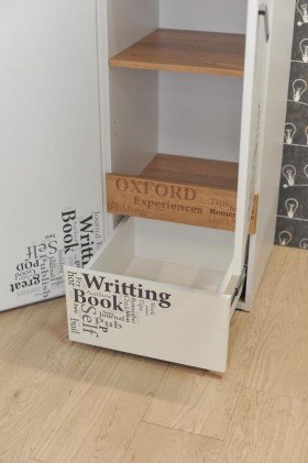 Шкаф для белья «Оксфорд» (Ривьера/Белый с рисунком) в Шушенском - shushenskoe.katalogmebeli.com | фото 4